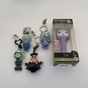 Nightmare Before Christmas Blind Bag Series Monogram Set Of 4 Keychain Sally pez